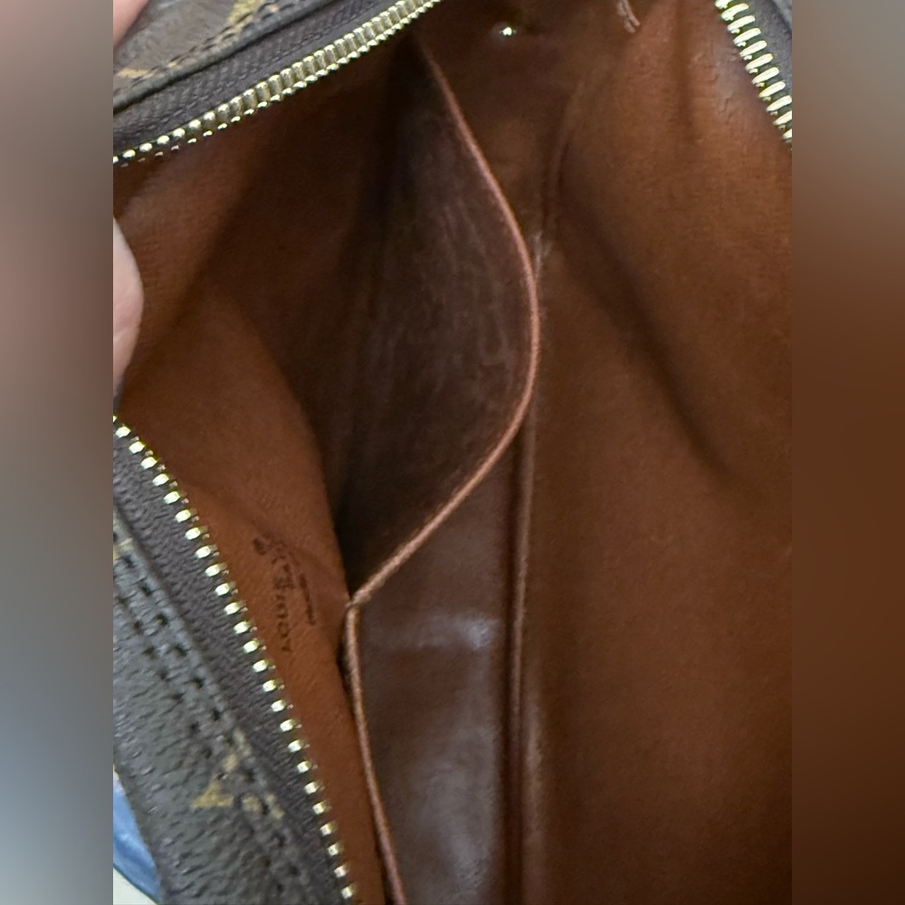 Louis Vuitton Monogram Crossbody Bag in Brown and Tan - Picture 13 of 16